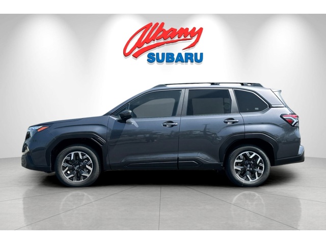 2025 Subaru Forester Premium photo 3
