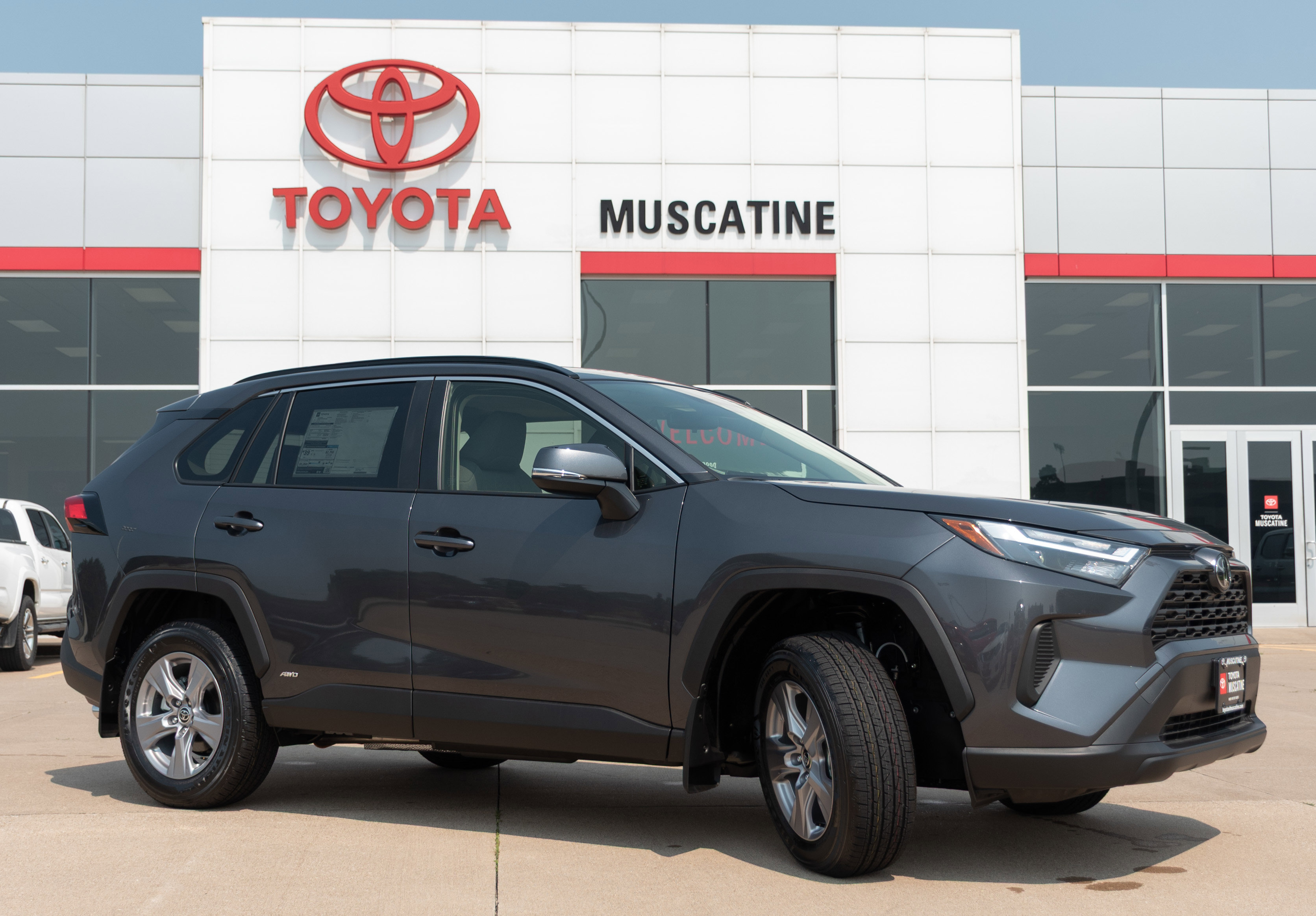 2025 Toyota RAV4 Hybrid