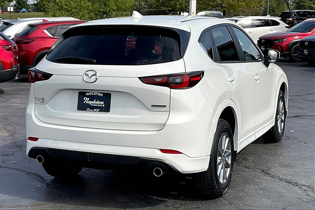 2025 Mazda CX-5 2.5 Select photo 12
