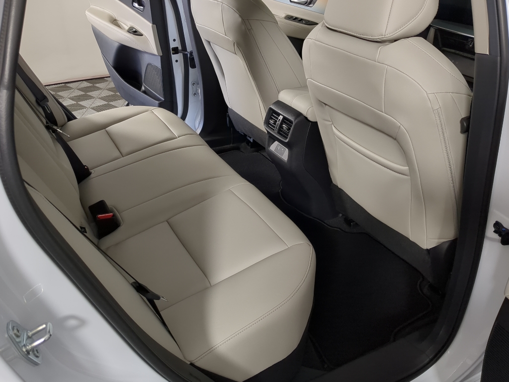 2025 Nissan Murano SL photo 20