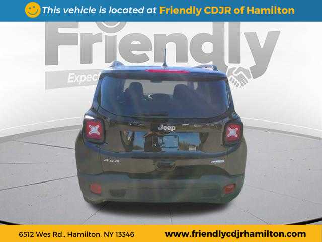 2022 Jeep Renegade Latitude photo 3