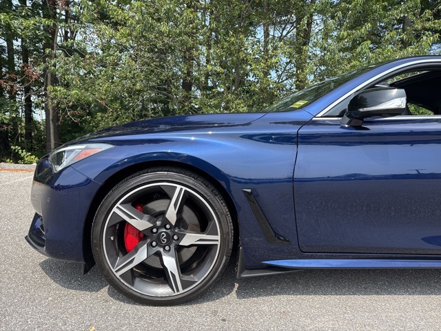2022 Infiniti Q60 Red Sport 400 photo 11