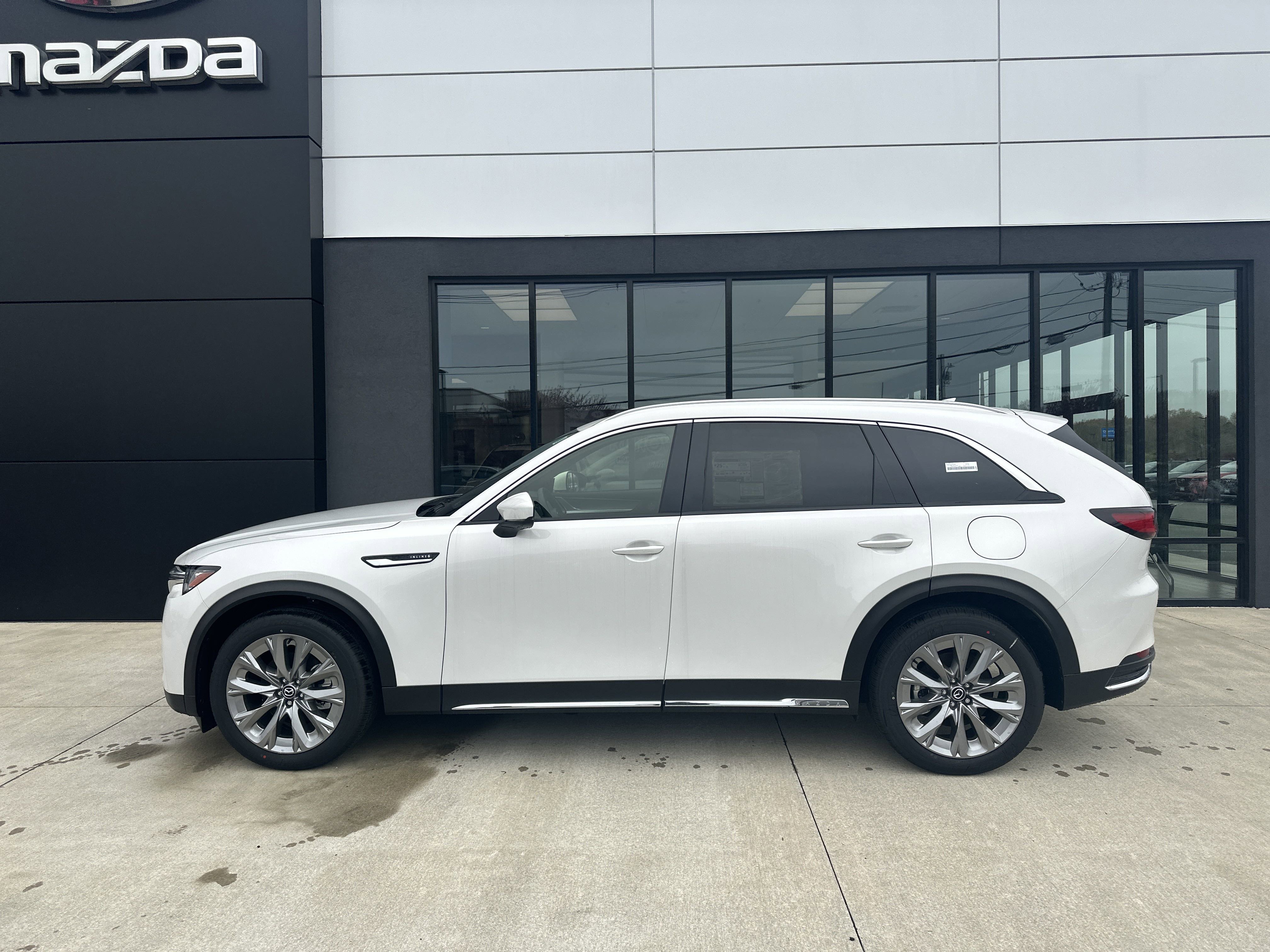 2025 Mazda CX-90 3.3 Turbo Premium Plus photo 2