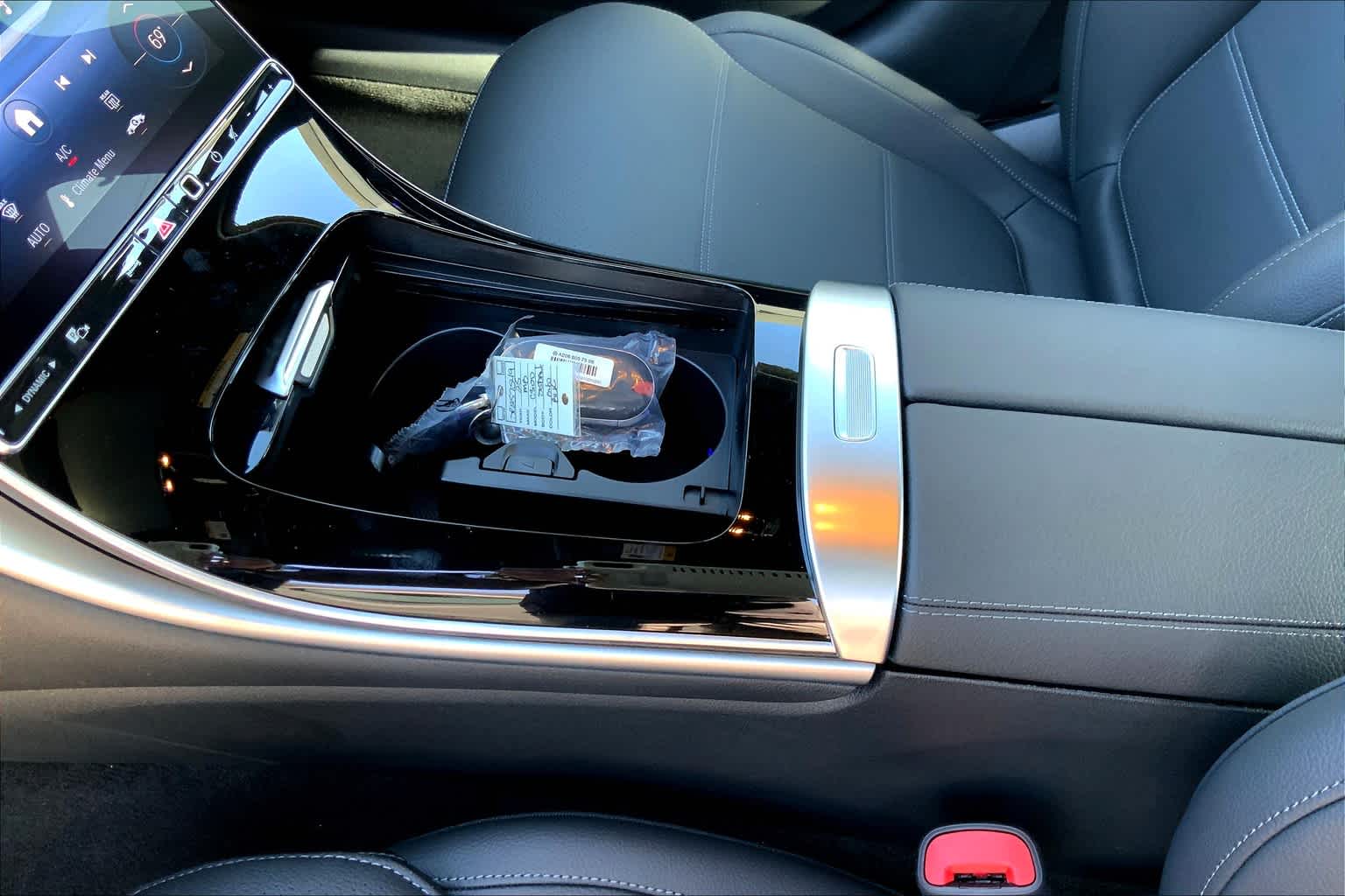 2025 Mercedes Benz C 300 photo 10