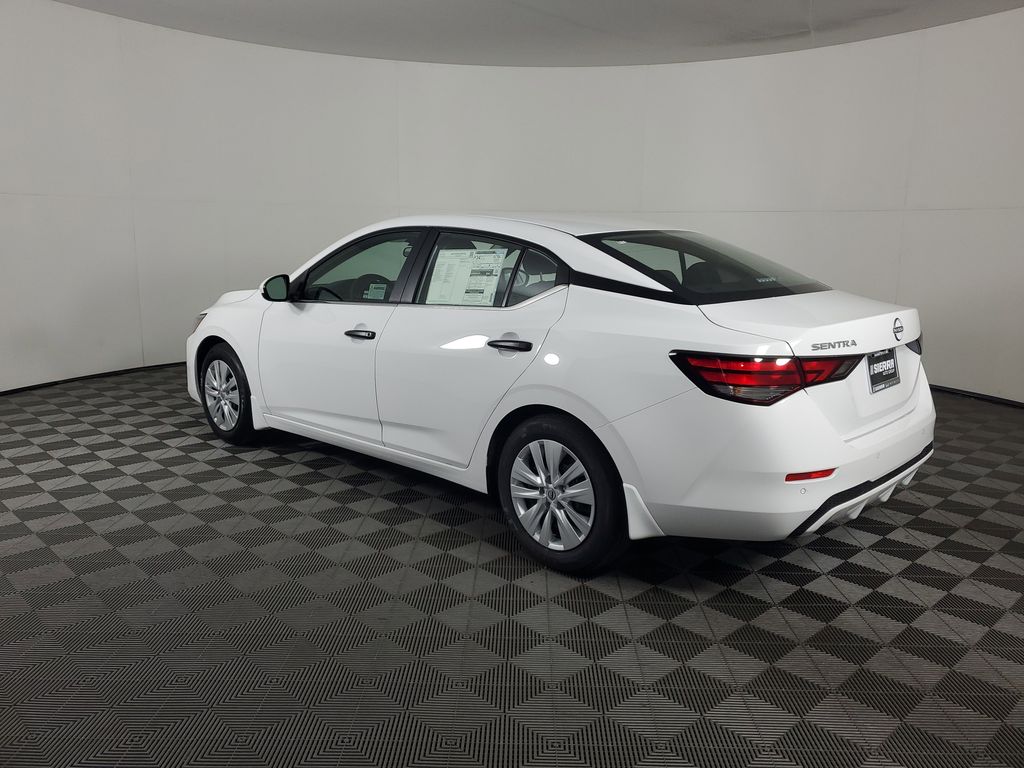 2025 Nissan Sentra S photo 4