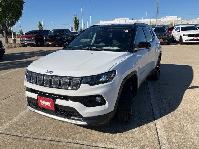 2022 Jeep Compass Limited photo 3