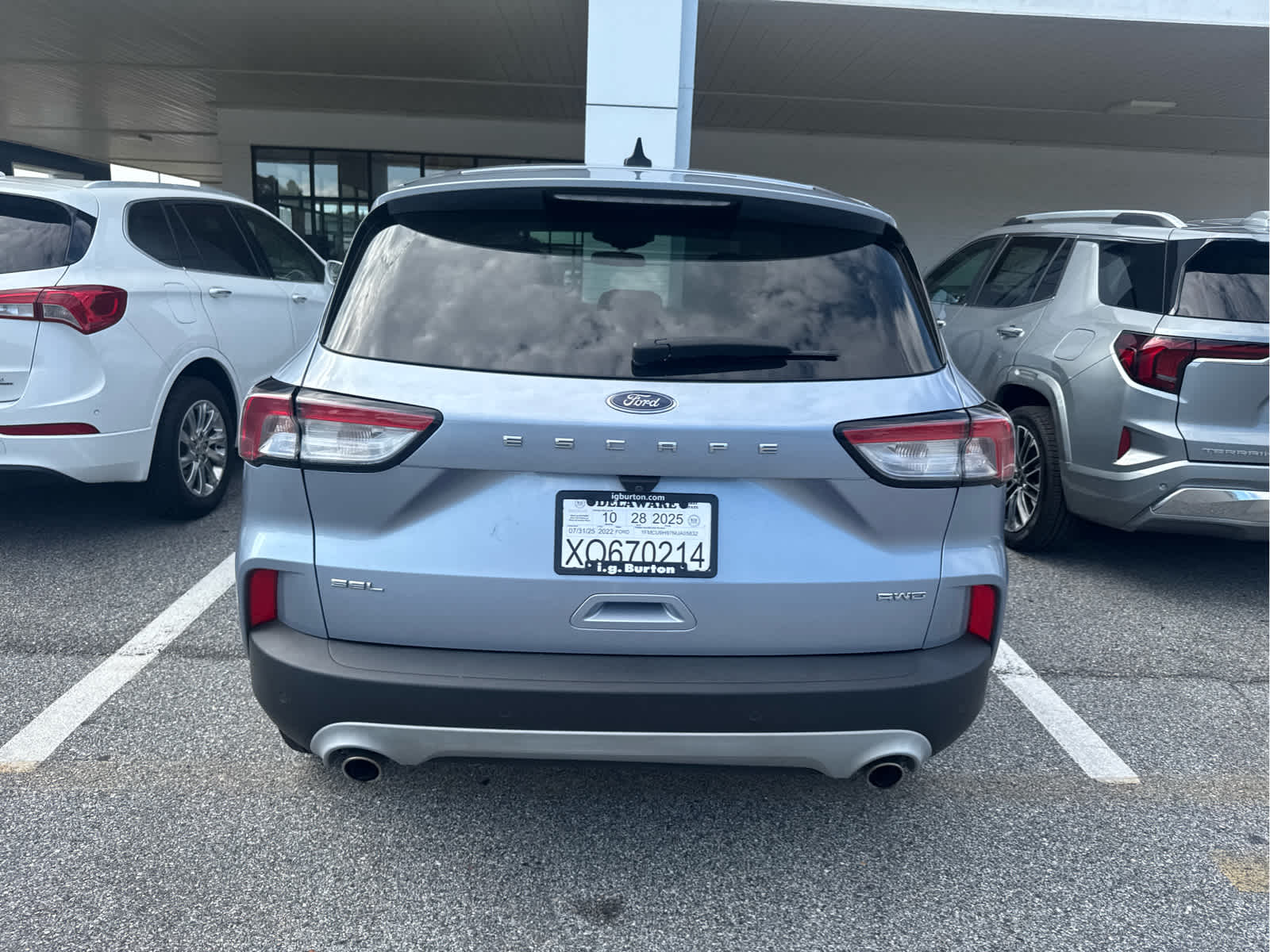 2022 Ford Escape SEL photo 3