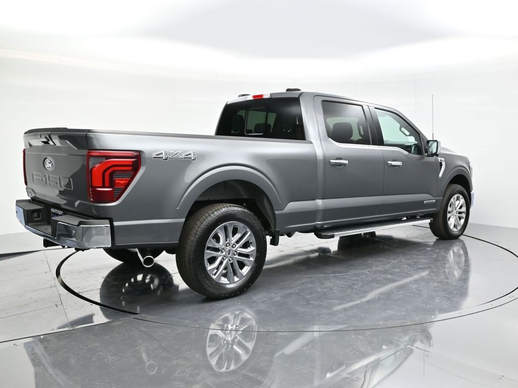 2025 Ford F-150 Lariat photo 4