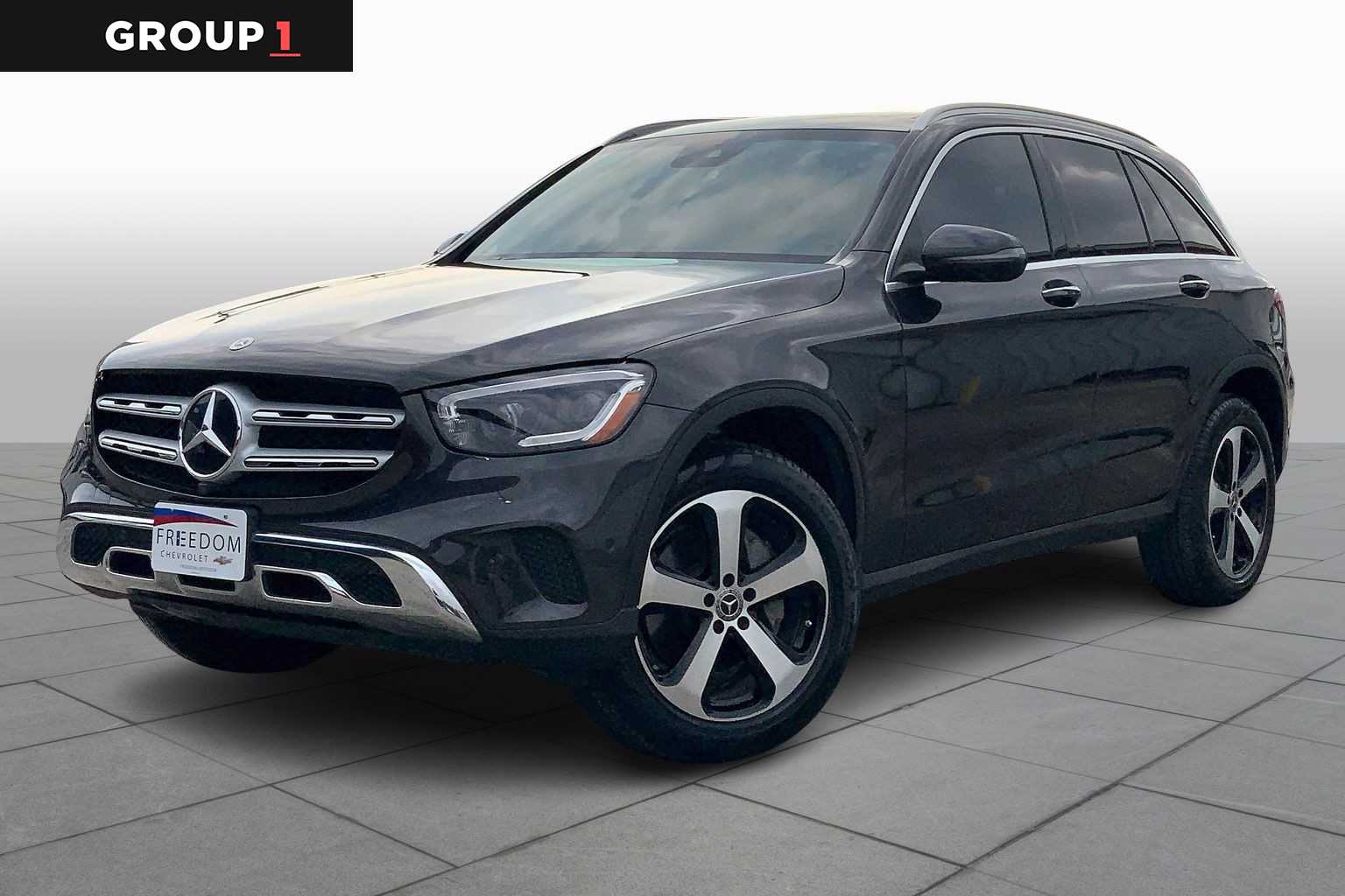 2021 Mercedes-Benz GLC GLC300's photo