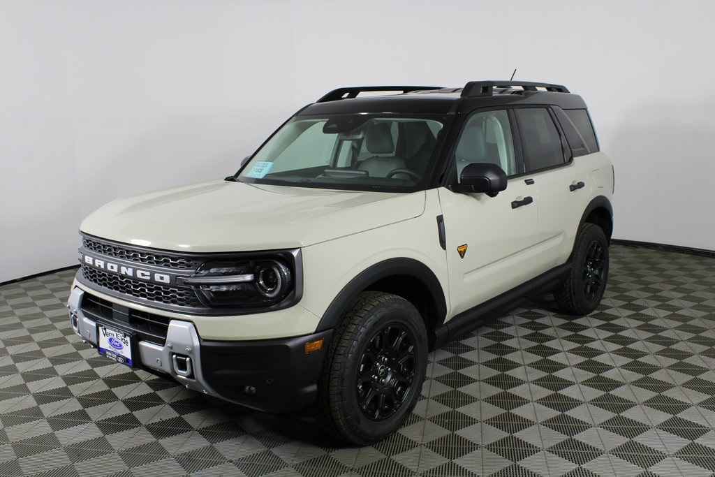 2025 Ford Bronco Sport Badlands photo 3