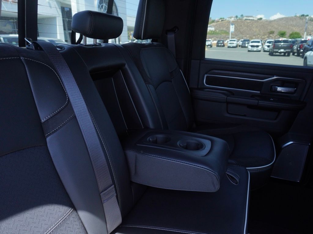 New 2026 Granite Crystal Metallic Clear-Coat Exterior Paint RAM Laramie Night Edition image 26