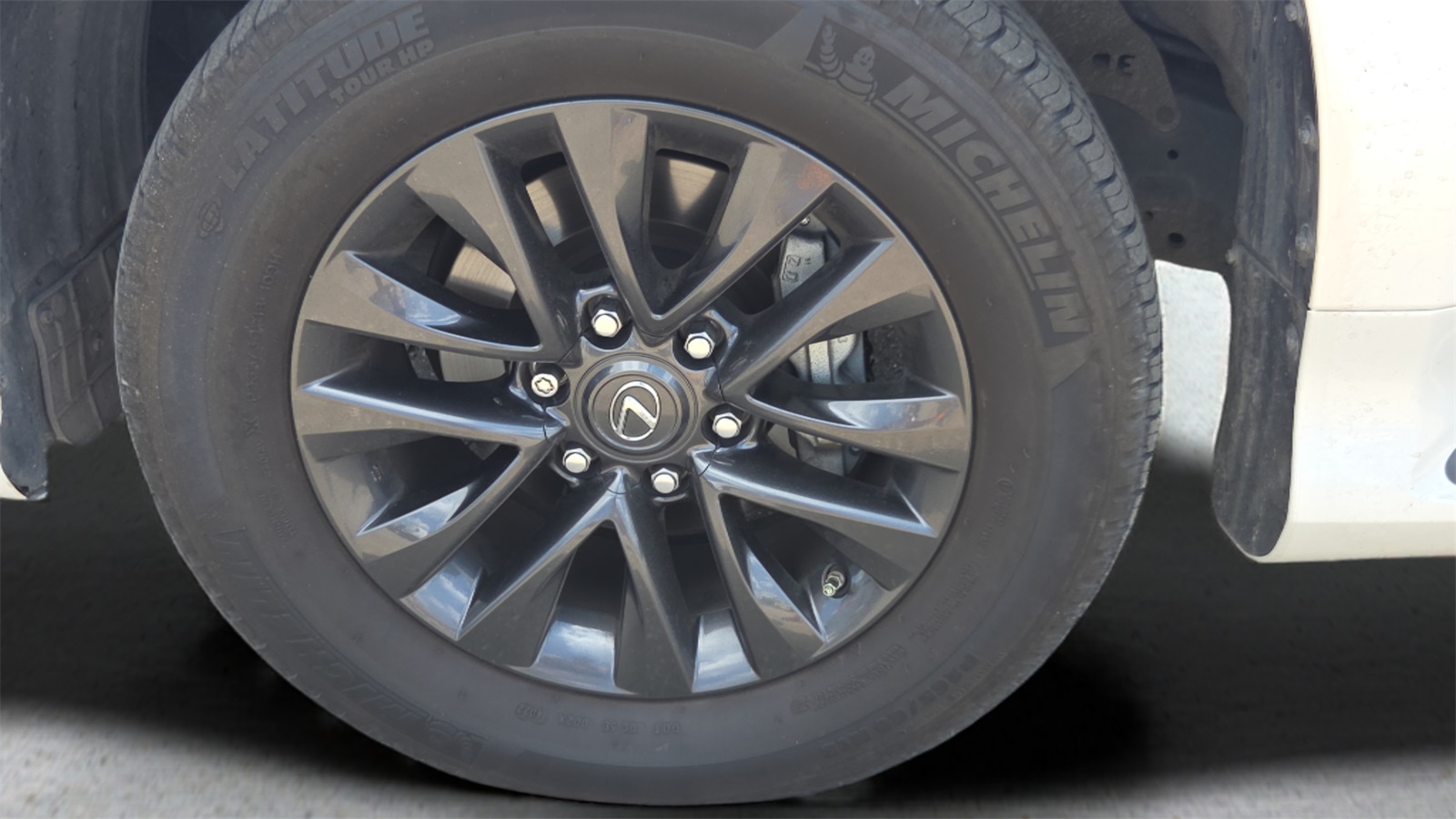 2023 Lexus GX 460 photo 18