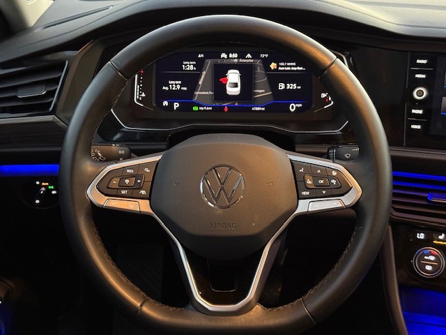 2023 Volkswagen Jetta 1.5T SEL photo 27