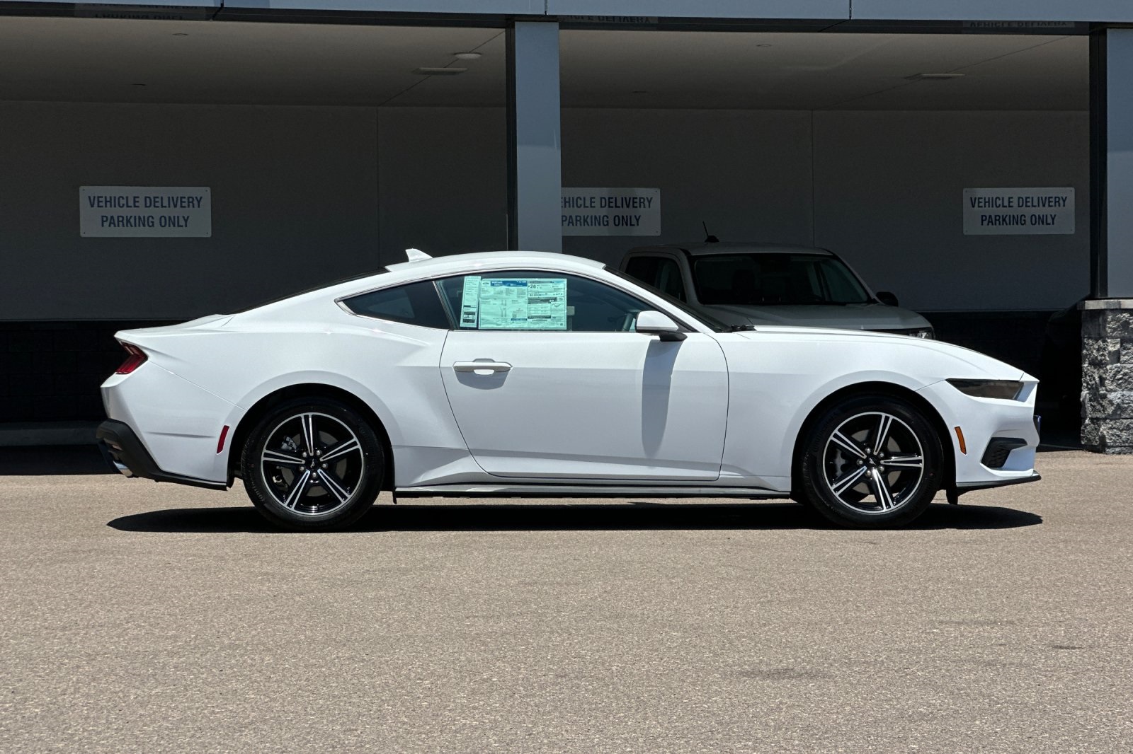 2025 Ford Mustang EcoBoost photo 2