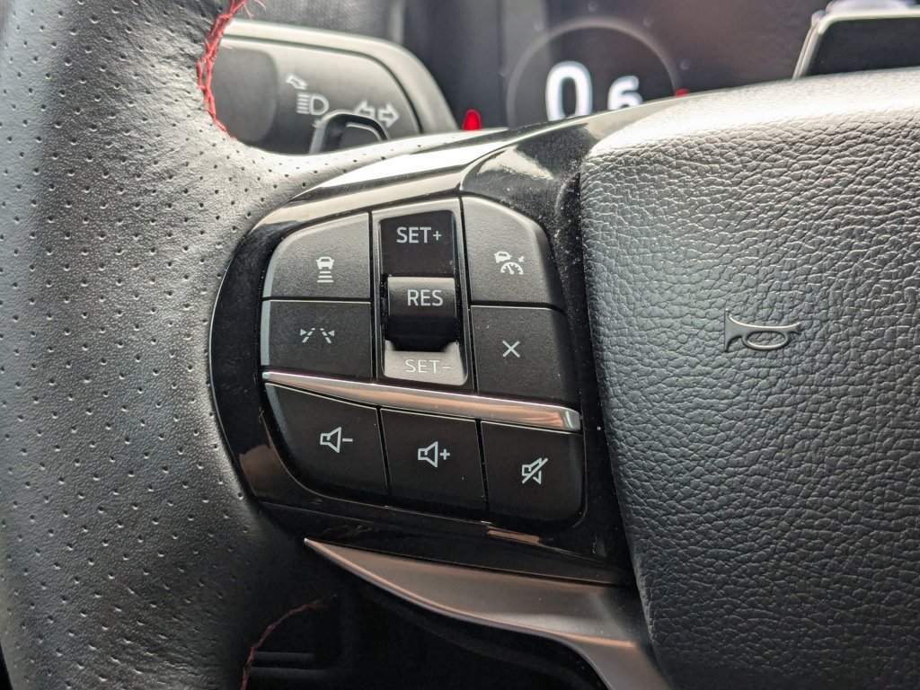 2025 Ford Explorer ST photo 18