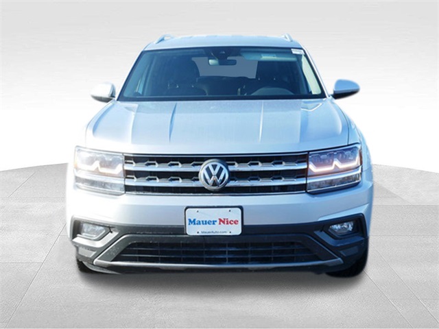 Used 2018 Volkswagen Atlas SE w/Tech with VIN 1V2LR2CA2JC592051 for sale in Anoka, Minnesota