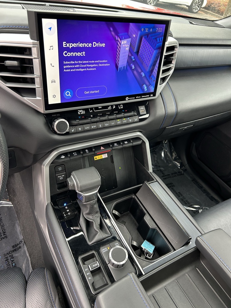 2024 Toyota Sequoia Platinum photo 4