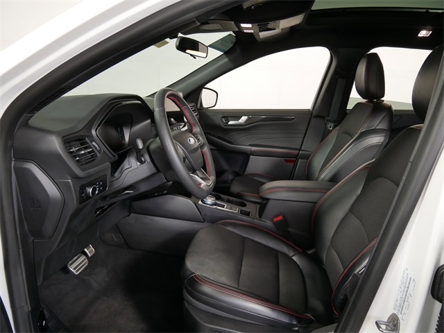 2023 Ford Escape ST-Line photo 13