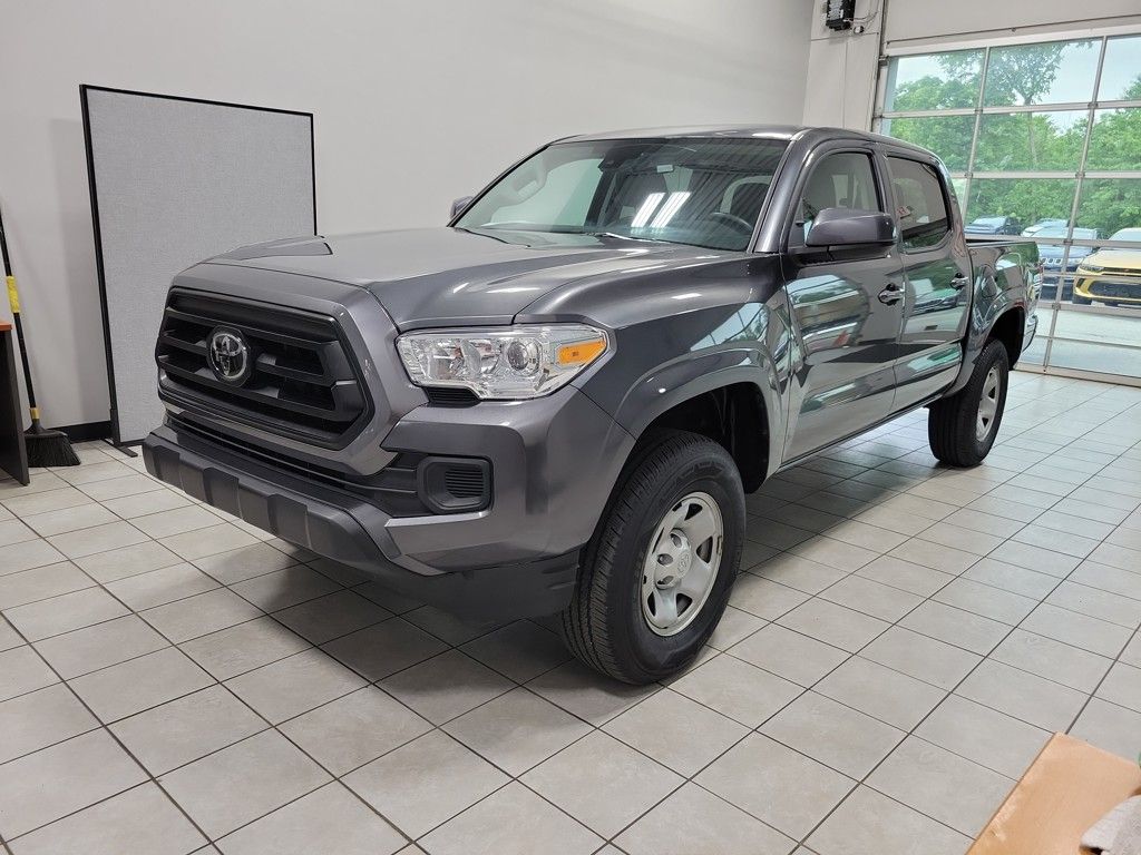 2023 Toyota Tacoma SR photo 3