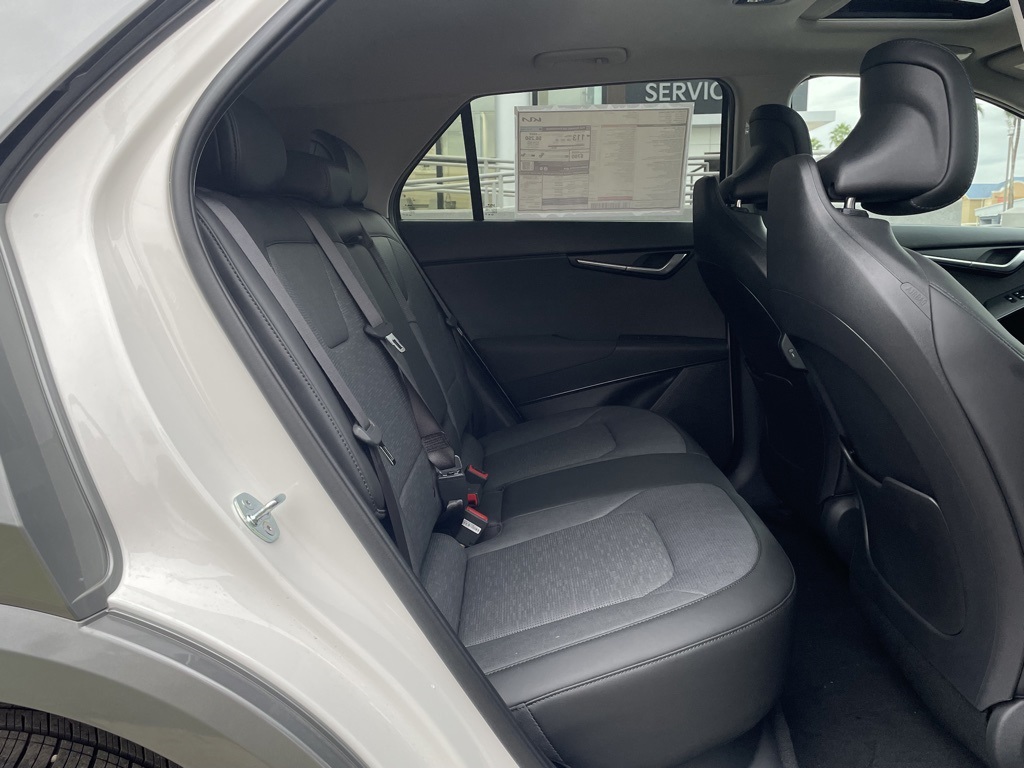 2024 Kia Niro EV Wave photo 16