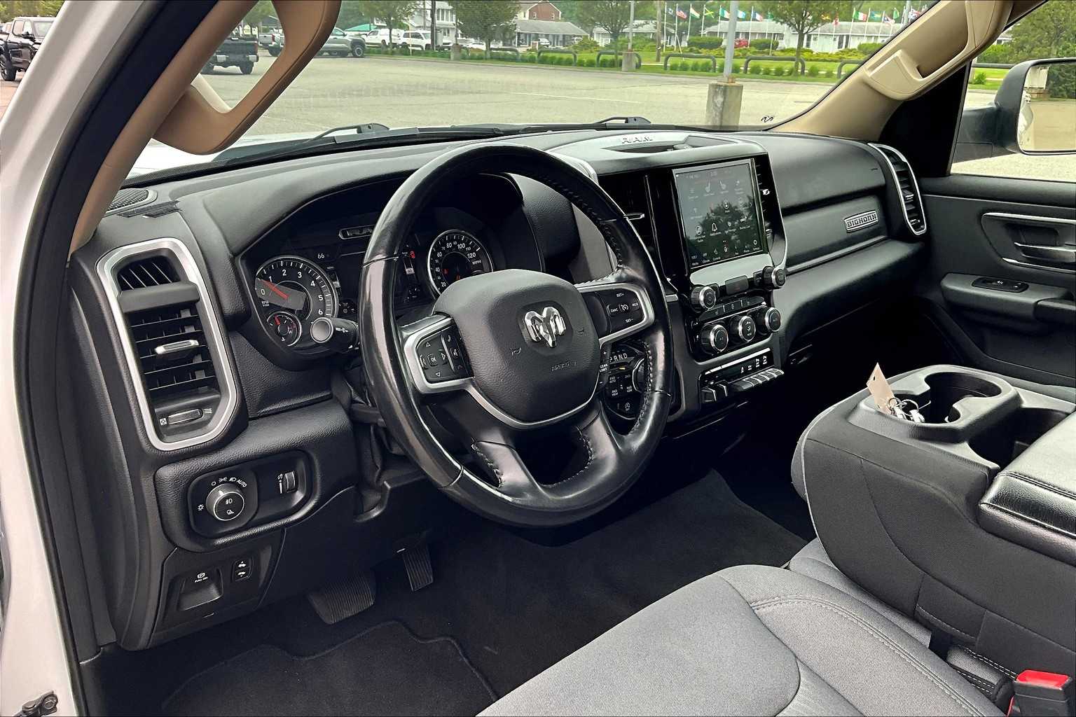 2020 Ram 1500 Big Horn photo 8