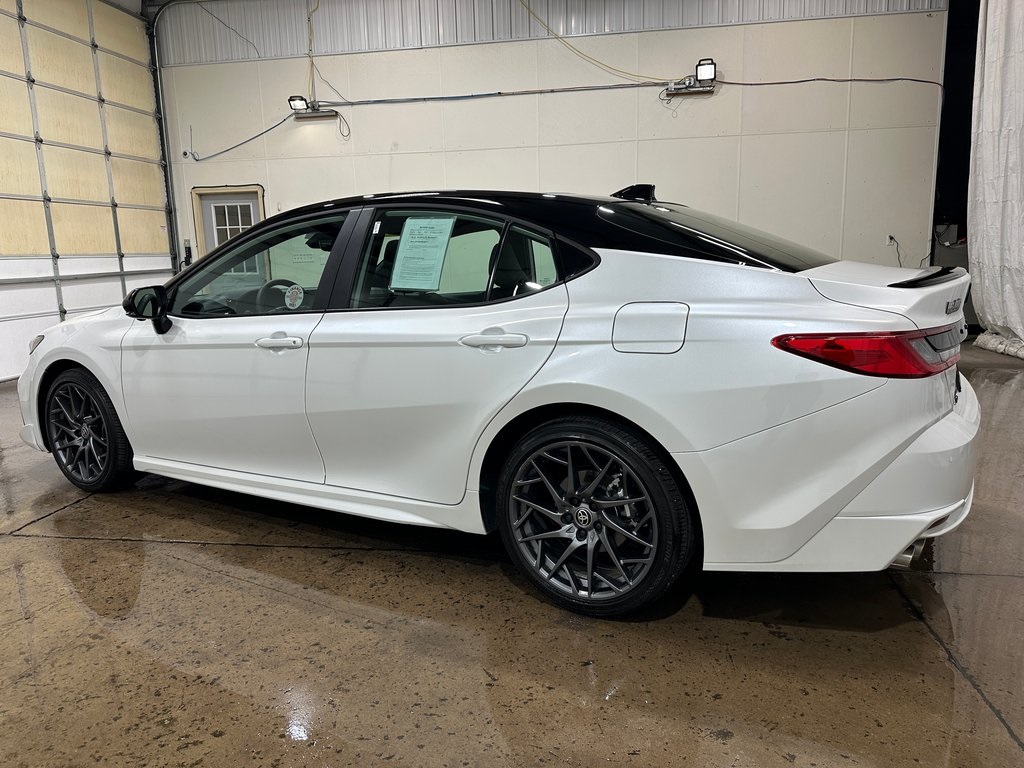 2025 Toyota Camry XSE photo 7