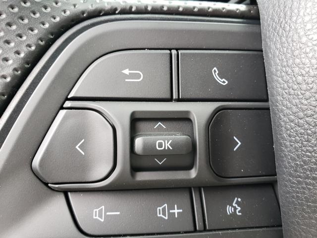 2025 Toyota Tacoma SR5 4x4 Double Cab photo 19