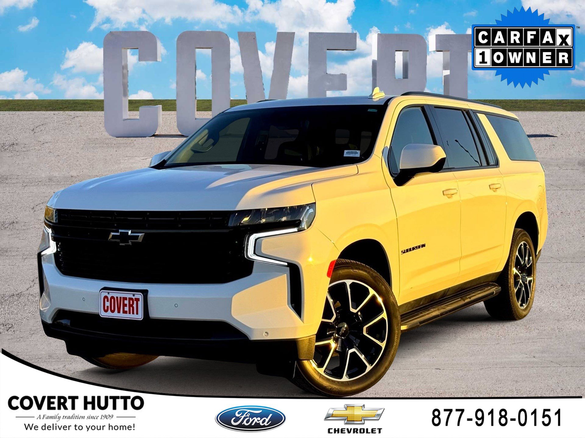 2024 Chevrolet Suburban RST's photo