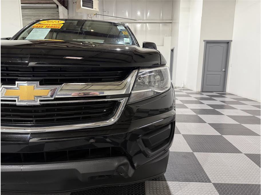 2018 Chevrolet Colorado LT photo 10