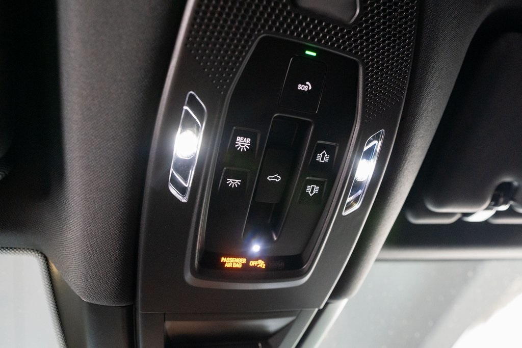 2024 Porsche Cayenne photo 23