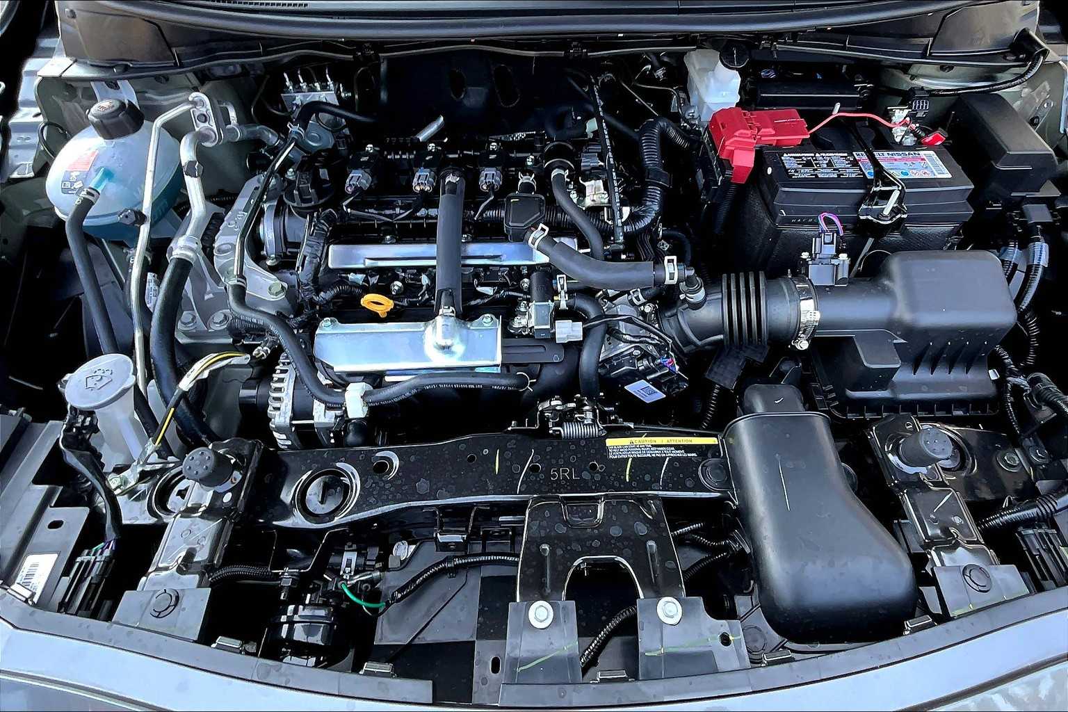 2025 Nissan Versa S photo 16