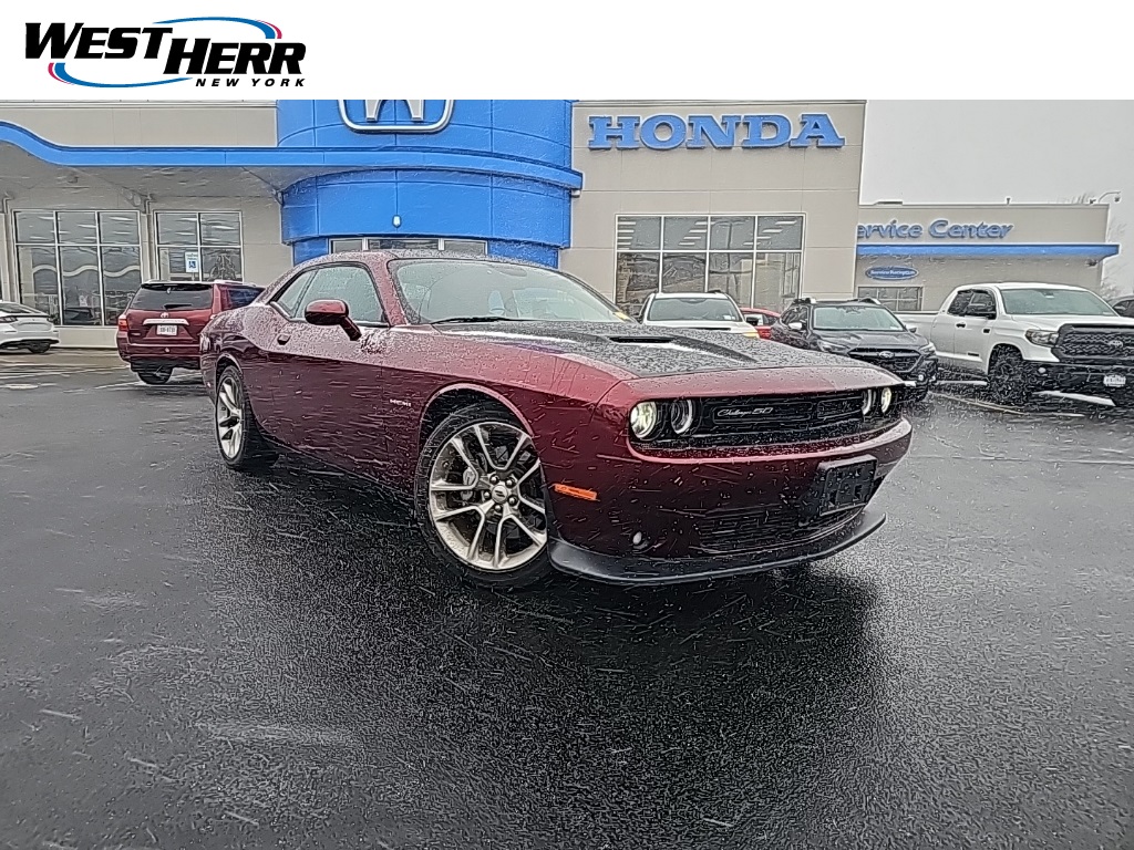 2020 Dodge Challenger R/T's photo