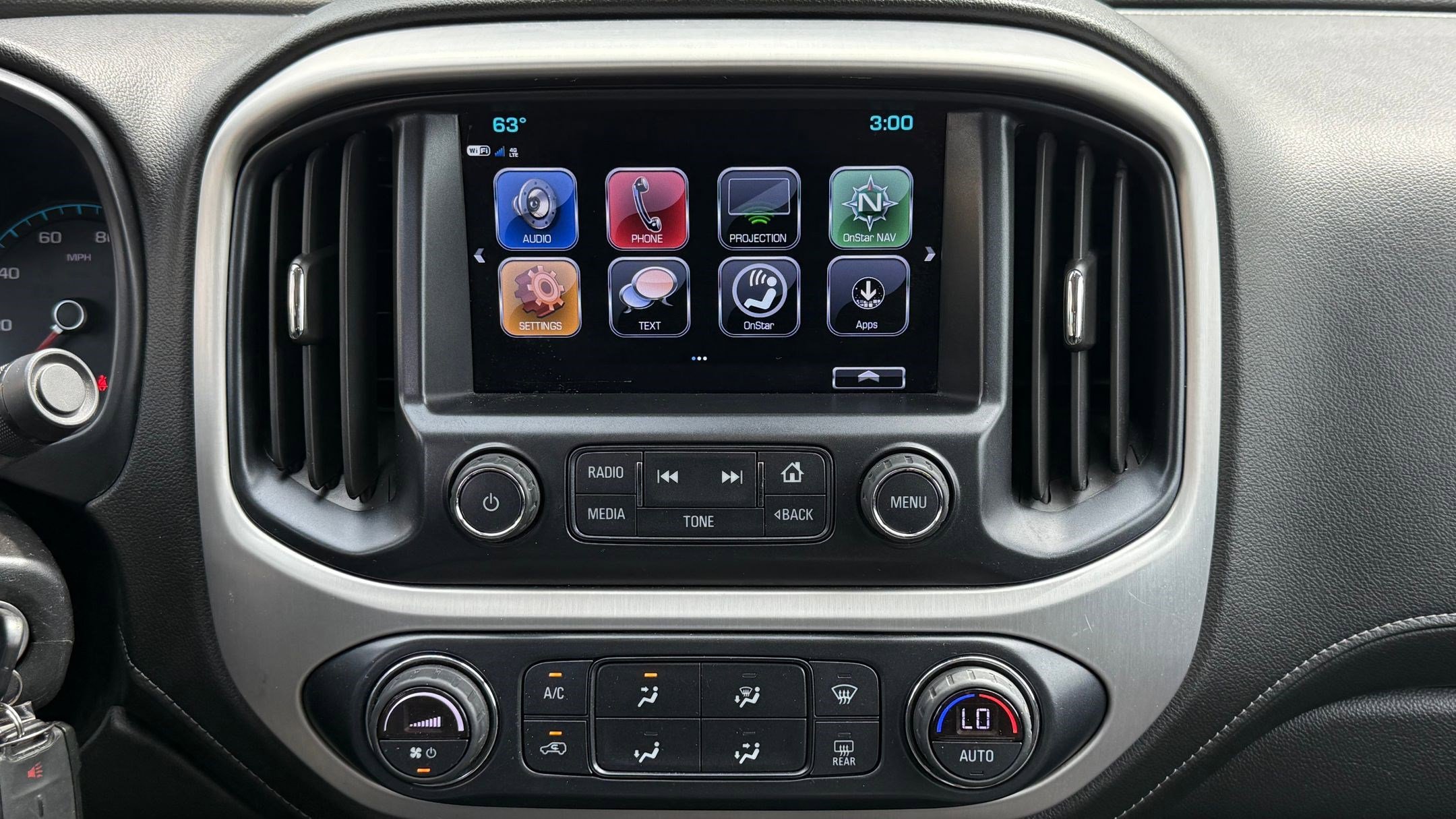 2017 Gmc Canyon SLE photo 21