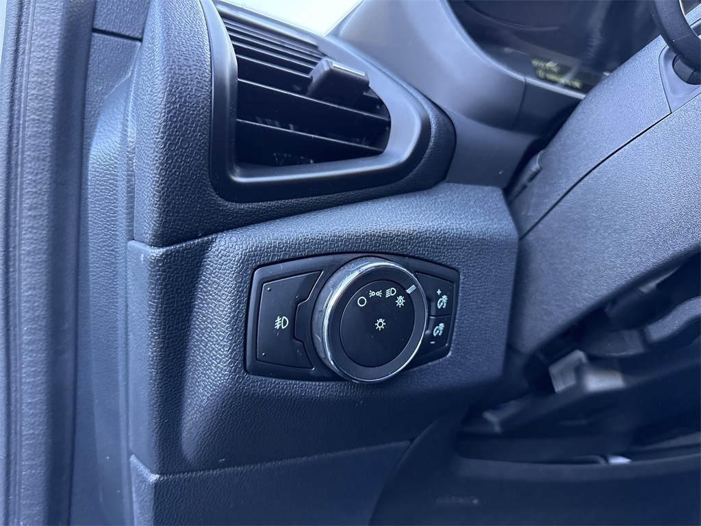 2022 Ford EcoSport SES photo 26