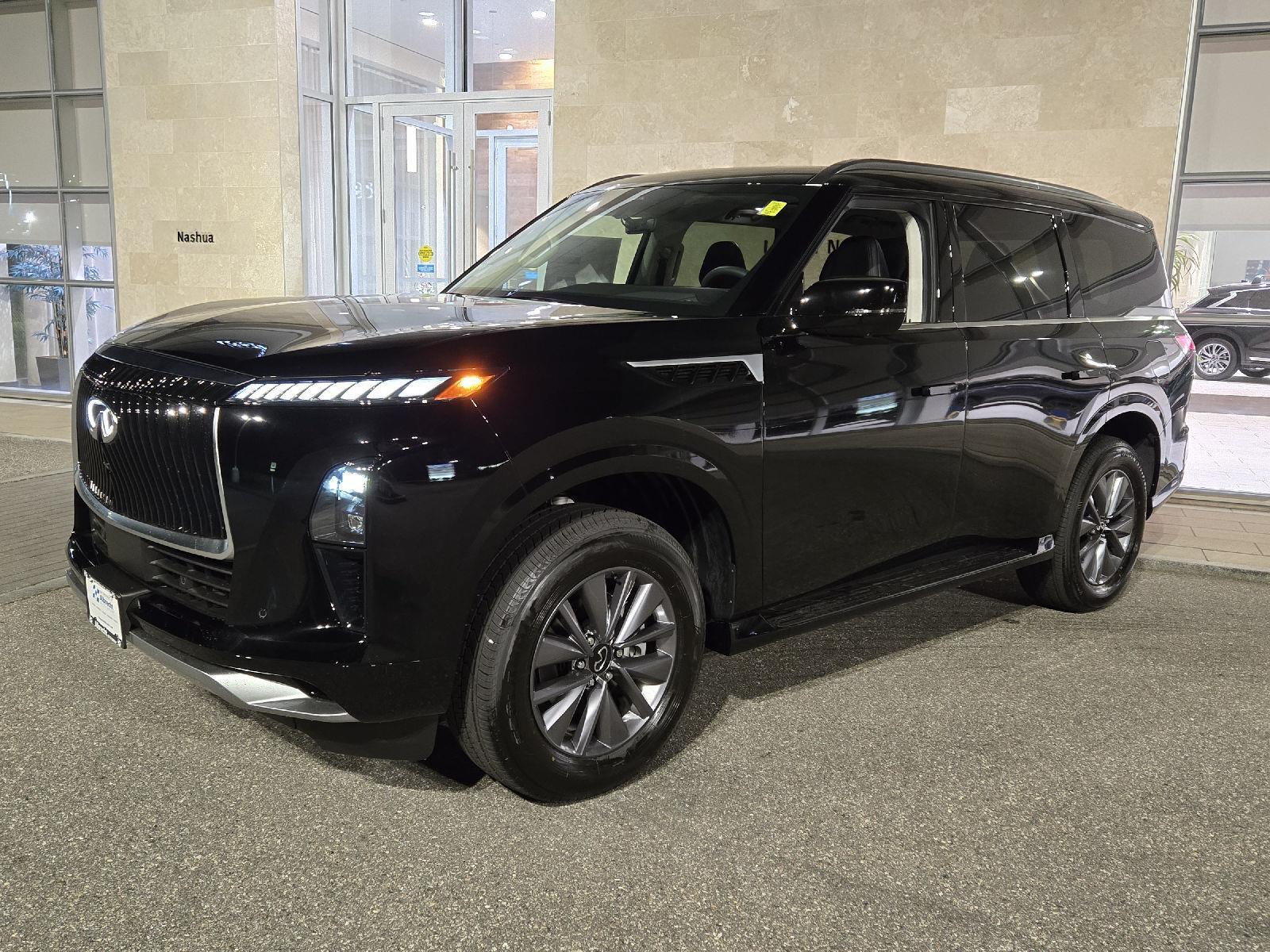 2026 Infiniti QX80 Pure photo 2