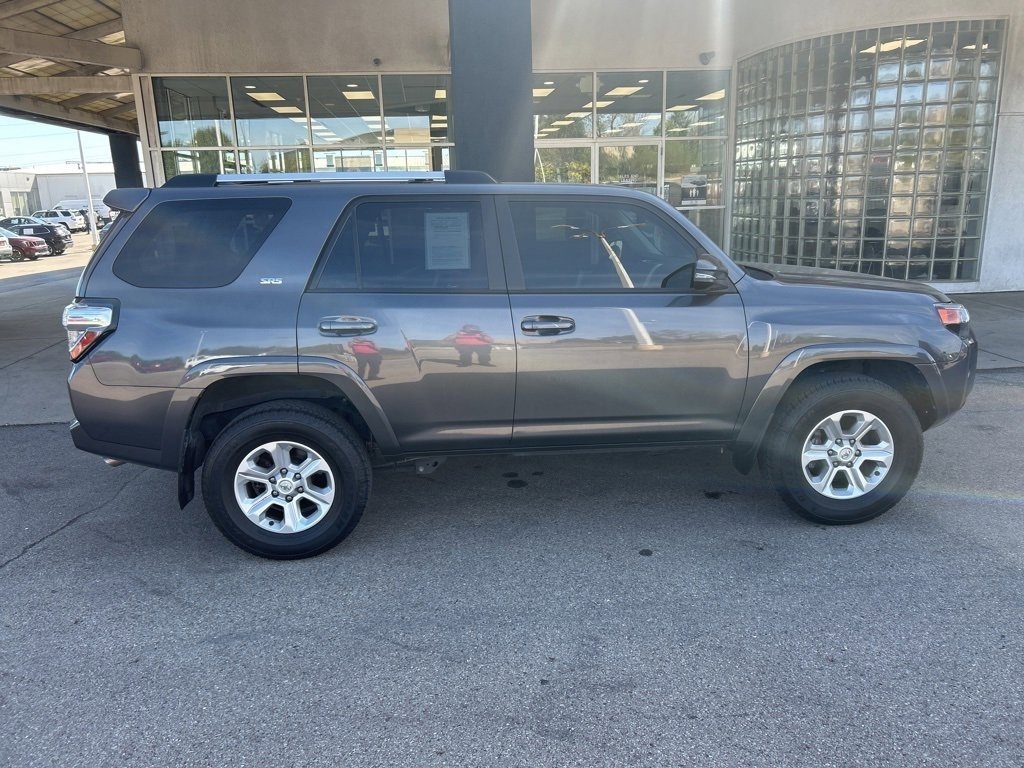 2023 Toyota 4Runner SR5 Premium photo 2