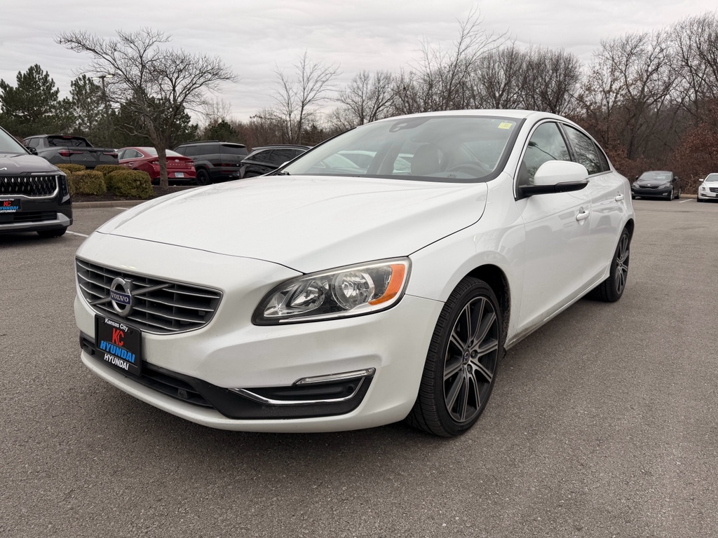 2016 Volvo S60 T5 Premier's photo