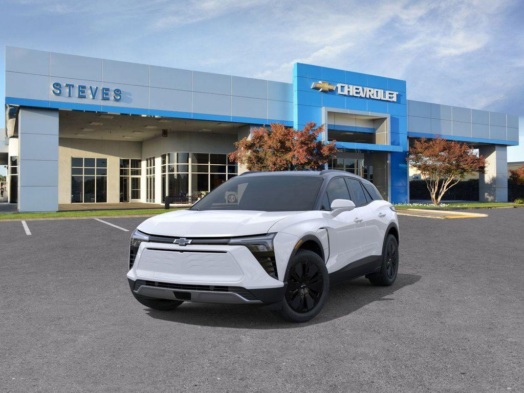 2026 Chevrolet Blazer EV photo 8