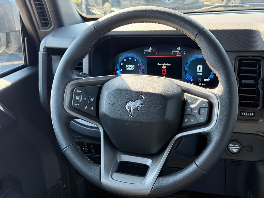 2025 Ford Bronco Big Bend photo 12