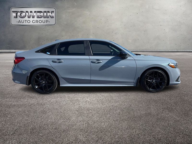 2024 Honda Civic Sport photo 3