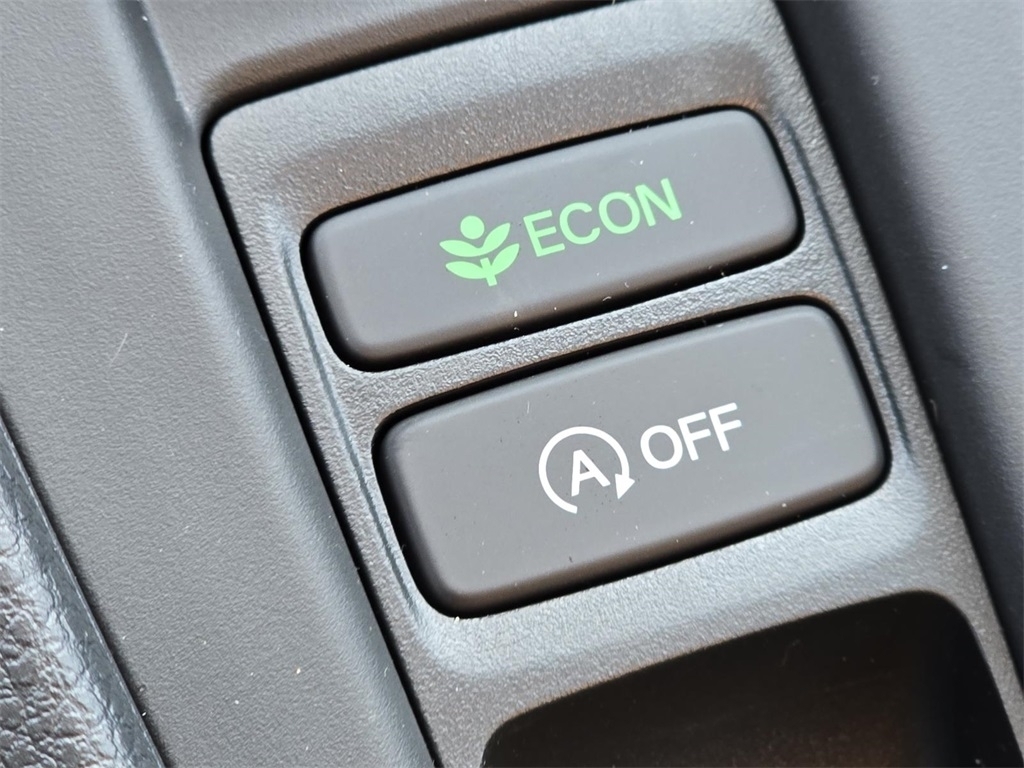 2025 Honda Accord SE photo 6