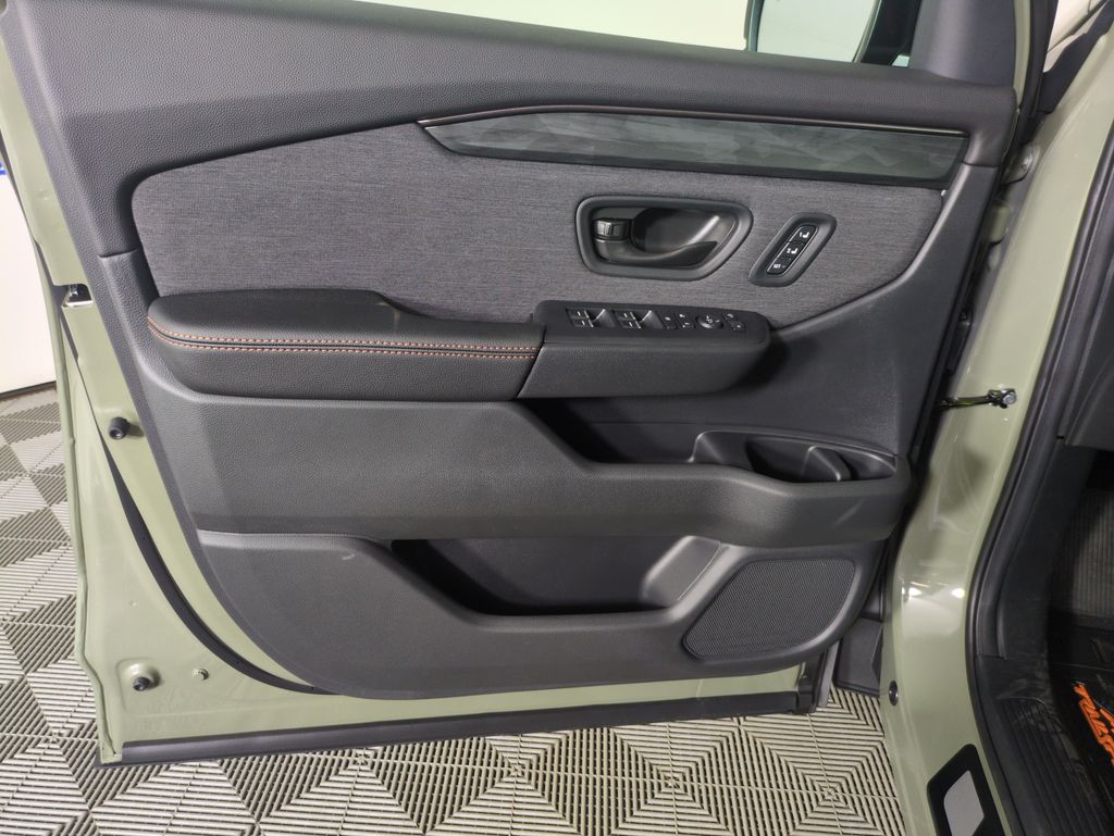 2026 Honda Passport TrailSport photo 10