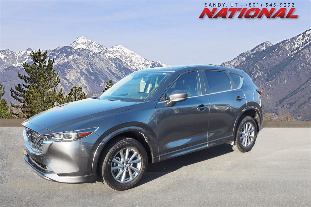 2024 Mazda CX-5 S Preferred package's photo