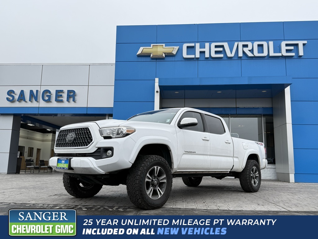 2019 Toyota Tacoma TRD Sport's photo