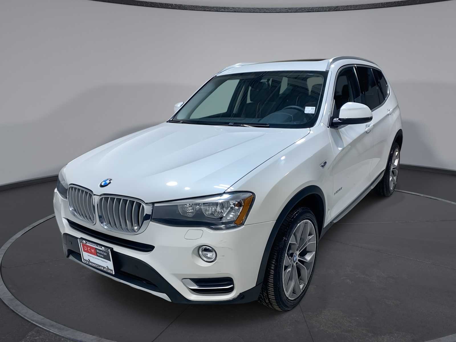 2017 BMW X3 xDrive28i's photo