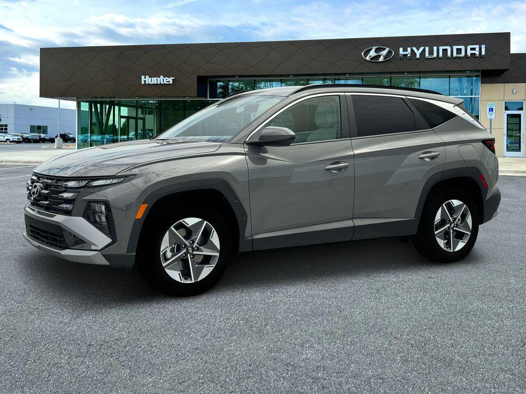 2026 Hyundai Tucson SEL photo 2