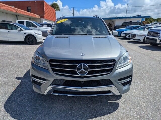 2015 Mercedes Benz ML 350 photo 2