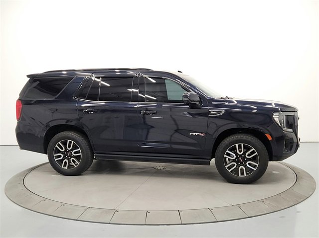 2022 Gmc Yukon AT4 photo 2