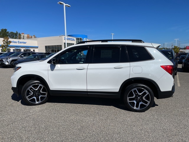 2022 Honda Passport Elite photo 3