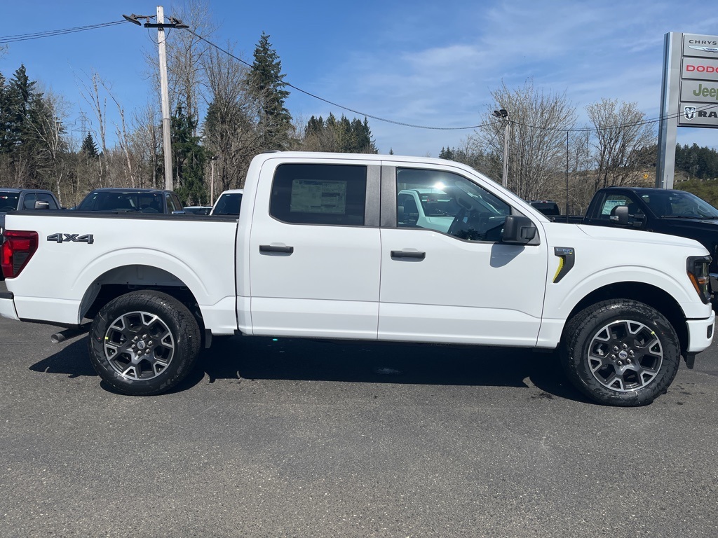 2025 Ford F-150 STX photo 4